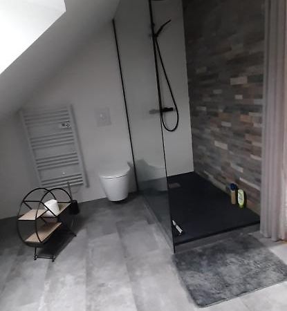 舍内赫特勒斯图弗Le Nid Douillet住宿加早餐旅馆 外观 照片